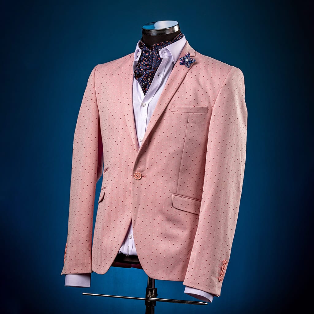 Ghost Mannequin color 02.jpg?cw=100.0000%25&ch=100.0000%25&scale